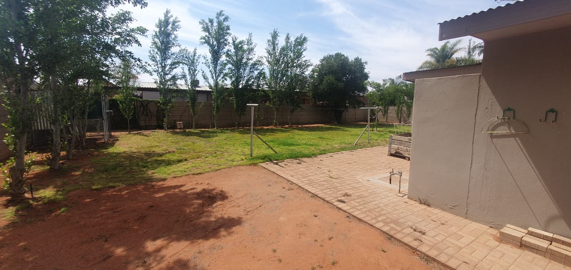 3 Bedroom Property for Sale in Blydeville Northern Cape